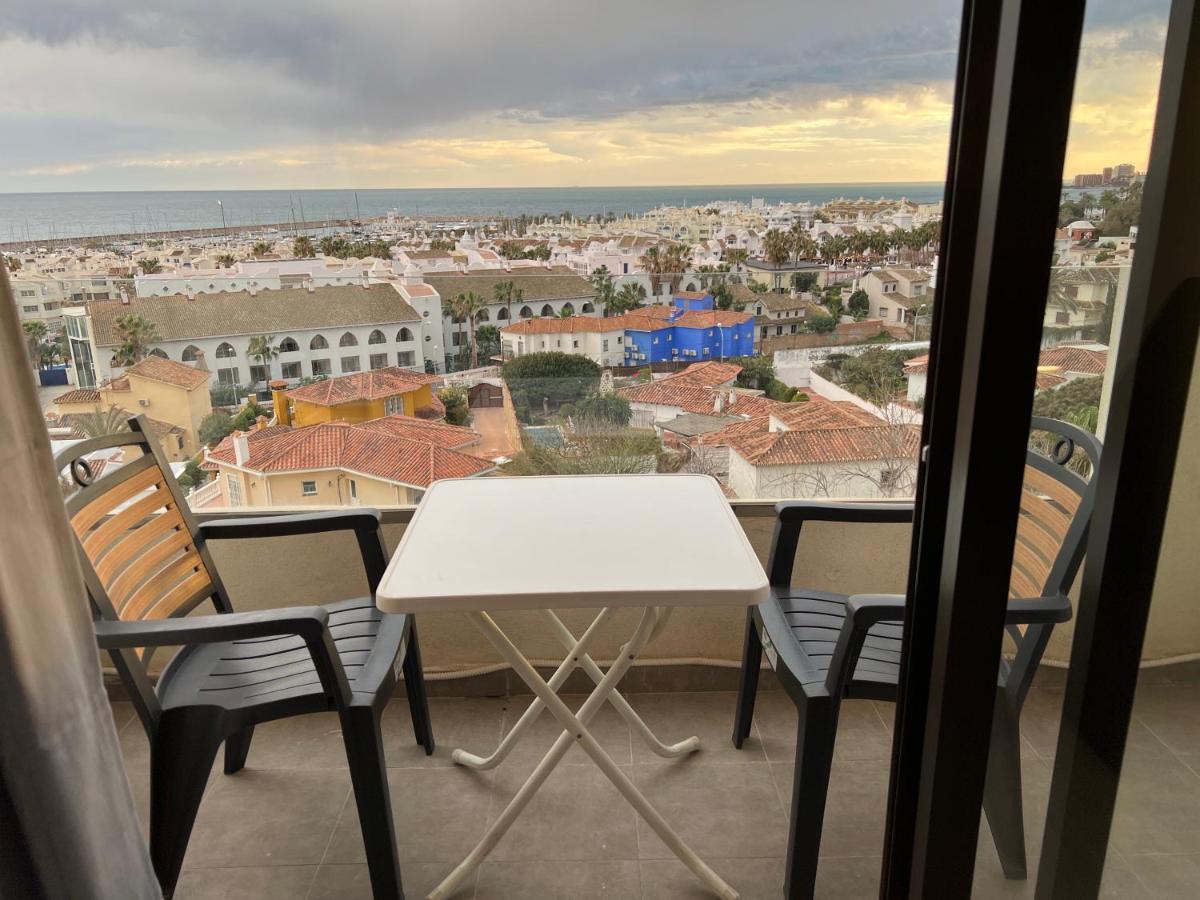 Apartment Sol Carihuela Torremolinos Zewnętrze zdjęcie